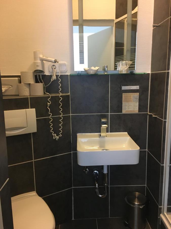 Hotel Augsburg Goldener Falke Экстерьер фото
